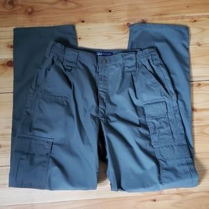 Mens 34 5.11 Tactical TACLITE PRO PANTS

Ripstop